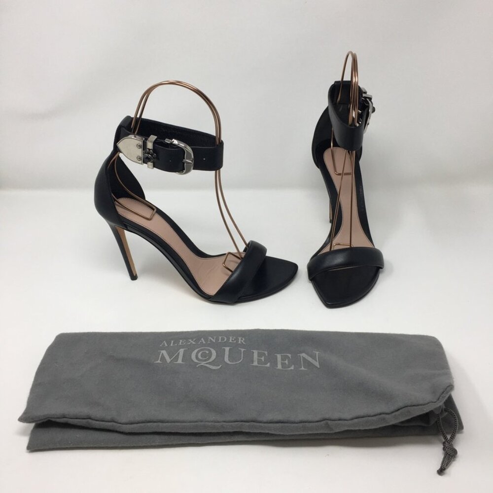 Alexander McQueen 4" Heels Medieval Buckle Sandal Size 37 Black Leather - Picture 4 of 16